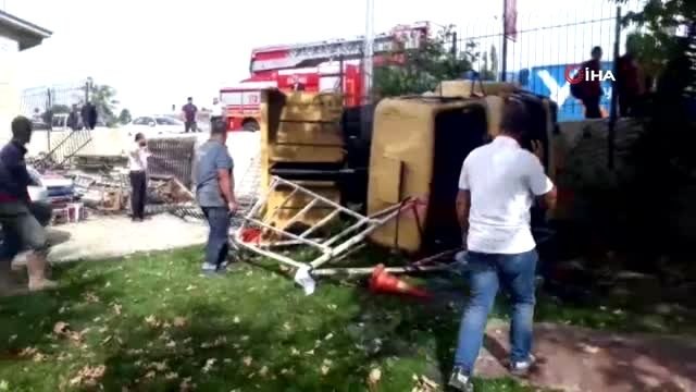 Kayseri'de freni patlayan kamyon yan yattı, çok sayıda yaralı var