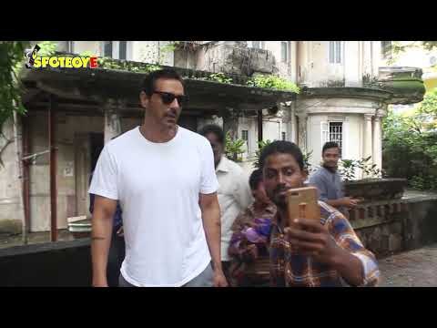 SPOTTED: Arjun Rampal with daughter Mahika Rampal at Bandra | SpotboyE