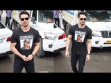 Tiger Shroff Wears His Idol, Hrithik Roshan's Krrish T-Shirt And Has A Message On It Too | SpotboyE