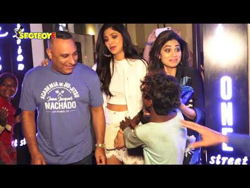 Shilpa Shetty, Raj Kundra, Shamita Shetty and others at Russell Peters Birthday Bash | SpotboyE