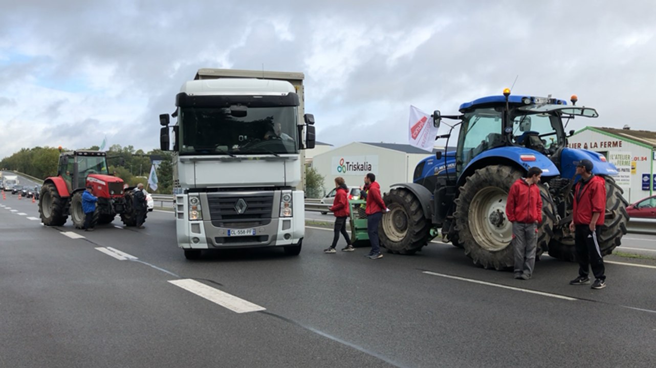 Barrage filtrant des agriculteurs