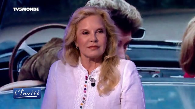 Sylvie Vartan s'installe deux soirs au Grand Rex de Paris : Le fait de me dire que Johnny n'est plus, pour moi c'est complètement irréel _1280x720_466kbps