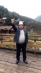 MHP'li milletvekili Cemal Enginyurt'un "uluduğu" video olay oldu
