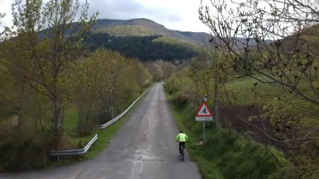 Un pegasus del tamaño de un dron, señales inteligentes o aparcamientos para patinetes