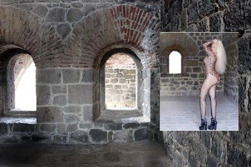 Aziziye Tabyası'nda mayolu fotoğraf çektiren kadın gözaltına alındı