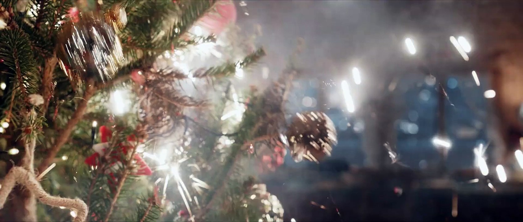 Unsere Lehrerin, die Weihnachtshexe