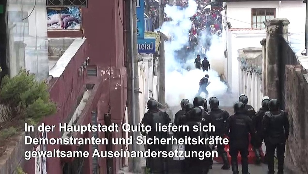 Krise in Ecuador: Demonstranten stürmen Parlament