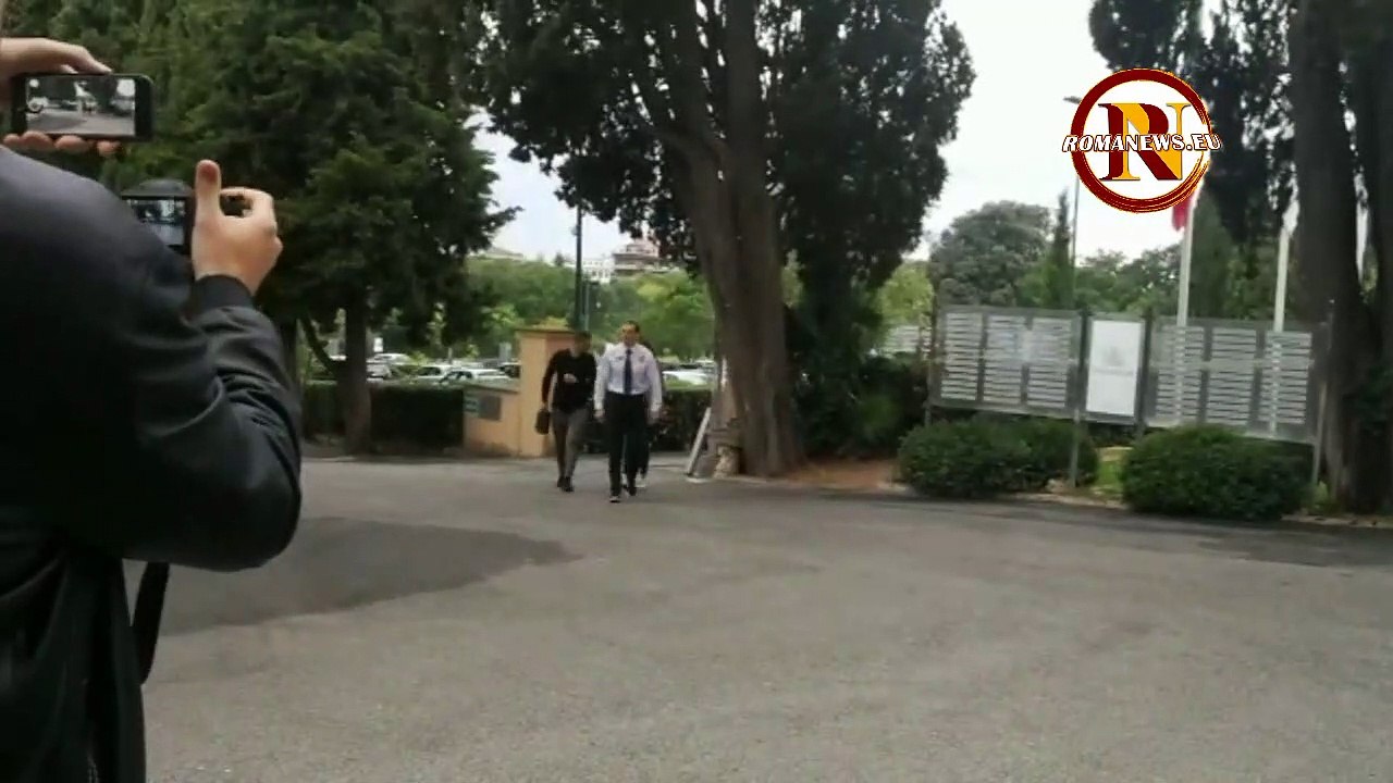 Dzeko a Villa Stuart per svolgere l'operazione allo zigomo