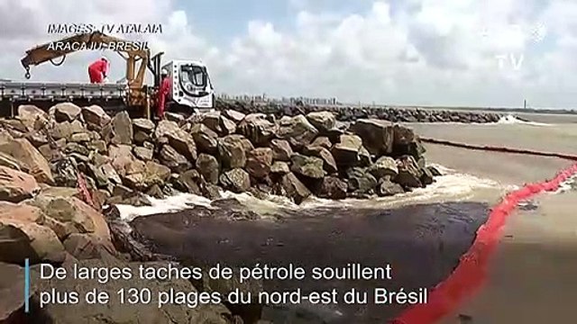 Brésil: de mystérieuses marées noires sur plus de 130 plages