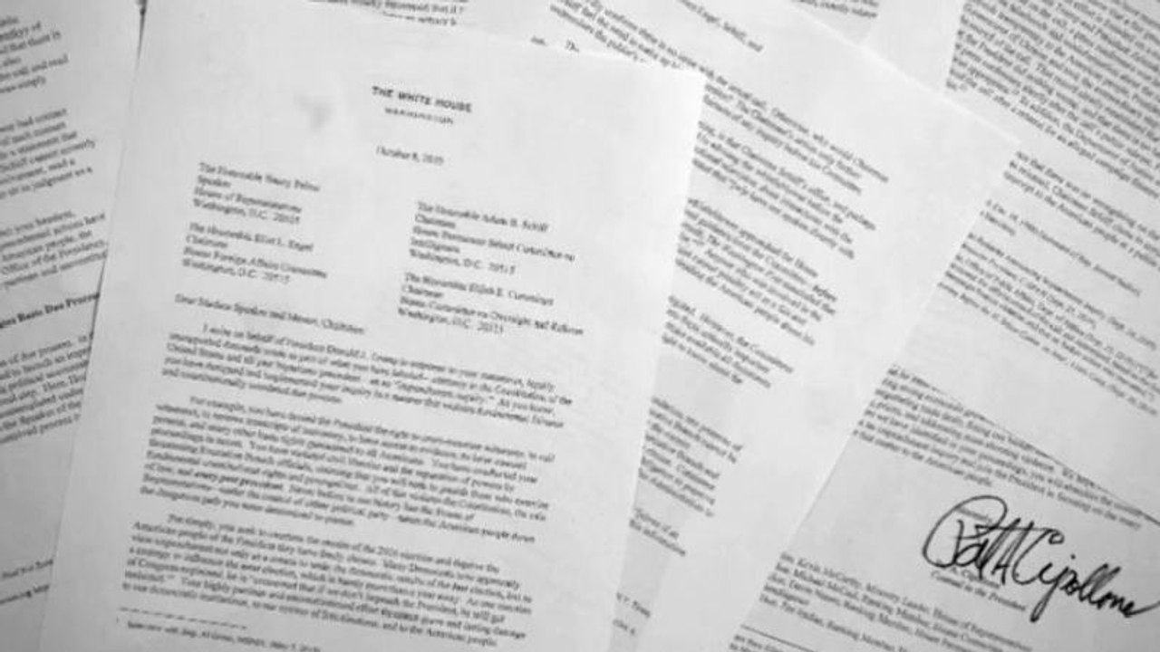 Destitution : Trump choisit le bras de fer avec le Congrès