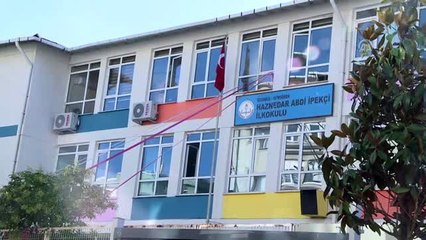 İstanbul'da taşınmasına karar verilen okullar tahliye ediliyor