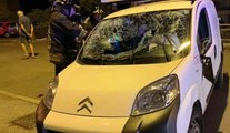Genova - Auto si schianta contro veicoli in sosta e si ribalta (09.10.19)
