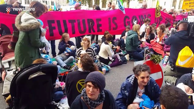 Mothers stage mass breastfeeding in London as Extinction Rebellion protests continue