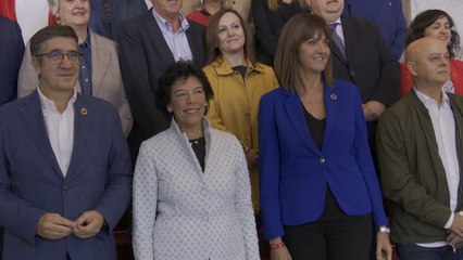 Celaá: "El PSOE sale a ganar y quiere gobernar en solitario"