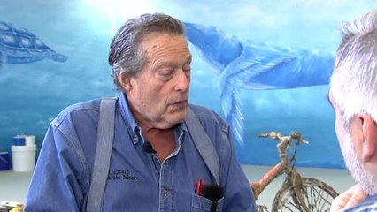 Charles Moore continúa avisando del desastre