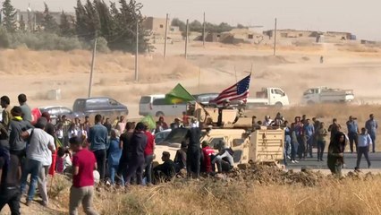 قوات سوريا الديمقراطية تطالب بمنطقة حظر جوي تخوفا من القصف التركي