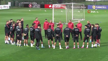 A Milliler Arnavutluk mesaisini sürdürdü