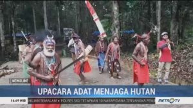 Upacara Adat Menjaga Hutan