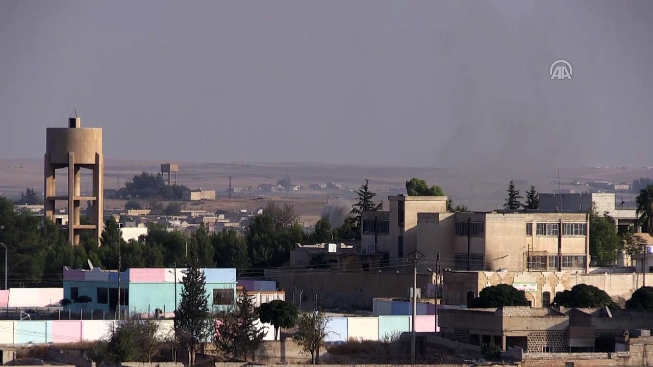 Barış Pınarı Harekatı - Tel Abyad'daki terör hedefleri obüs atışlarıyla vuruluyor (3)
