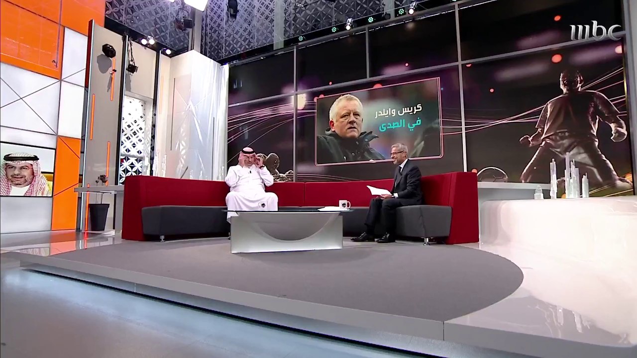 الآغا يمزح مع مدرب شيفيلد بسبب عمره والأمير عبد الله بن مساعد يرد