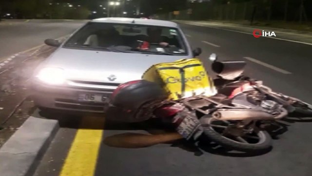 Başkent'te motosiklete çarpan sürücünün rahat tavırları pes dedirtti... O anlar kamerada