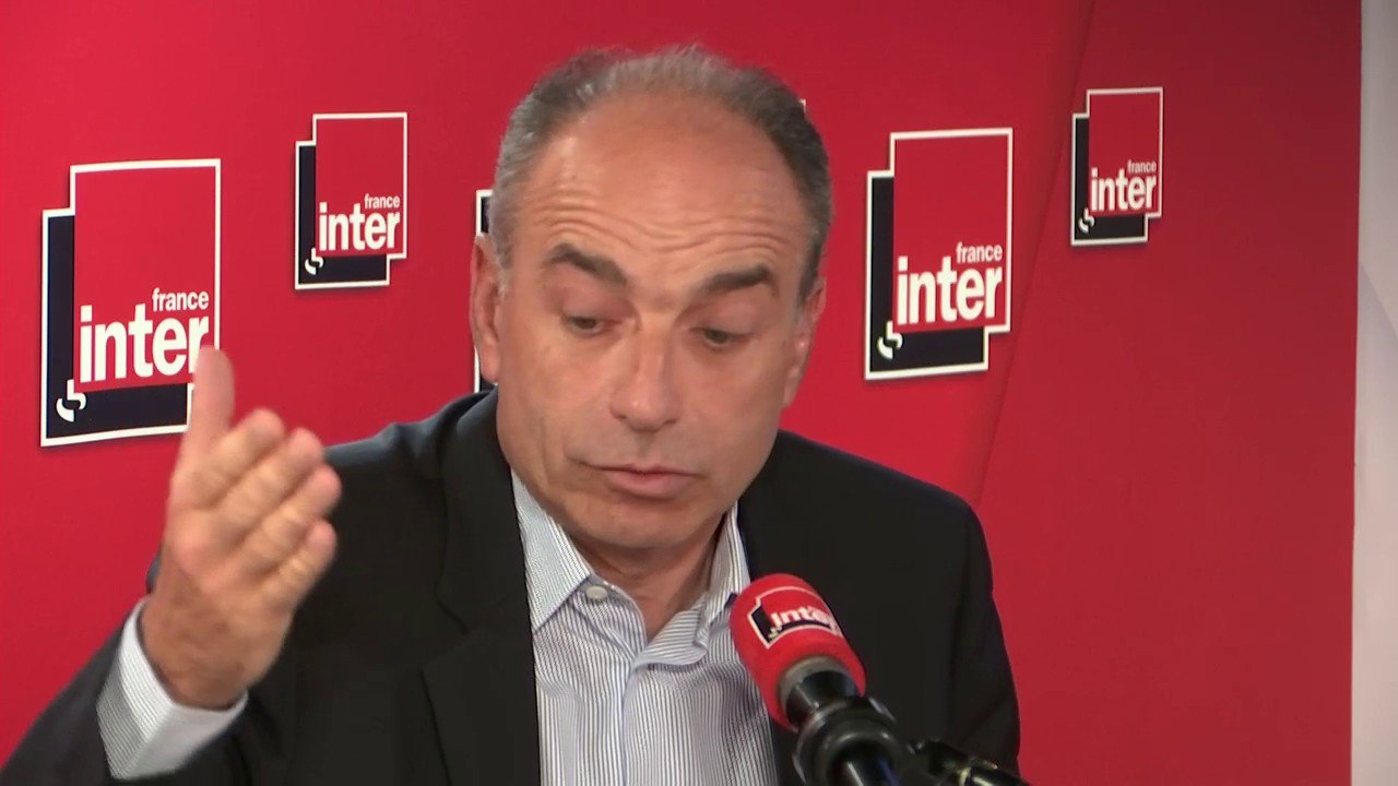 Jean-François Copé sur la vigilance vis à vis des extrémismes : "Il est fou de ne pas s’appuyer sur les maires qui sont sur le terrain les premiers relais de la République"