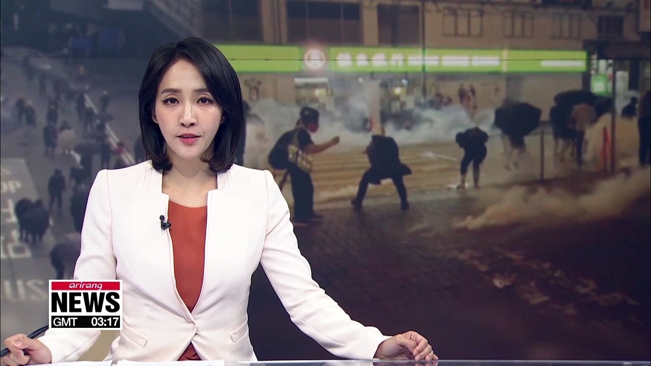 Survey finds about half of Hong Kongers considered leaving territory as protests continue