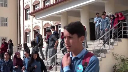 Öğrenciler "Barış Pınarı Harekatı" için dua etti