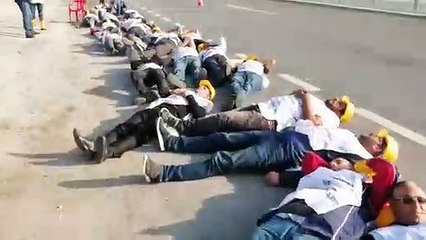 Somalı madencilerin Ankara'ya yürüyüşlerinin 6. günü: "Uyumuyoruz, yolu açın"