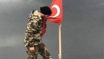 Ebru Yaşar'dan Mehmetçiklere mesaj : Allah yar ve yardımcınız olsun