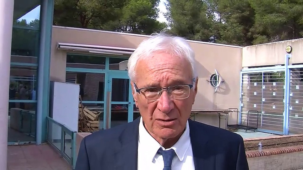 Les explications du maire de Martigues Gaby Charroux.