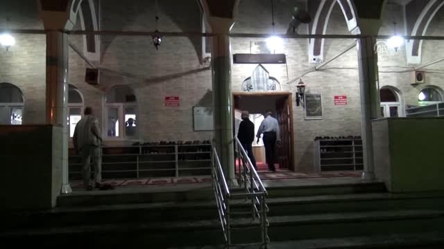 Camilerde Fetih suresi okundu