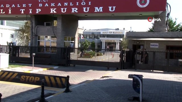 Boğazı kesilerek öldürülen yaşlı kadının cenazesi Adli Tıp Kurumu’ndan alındı