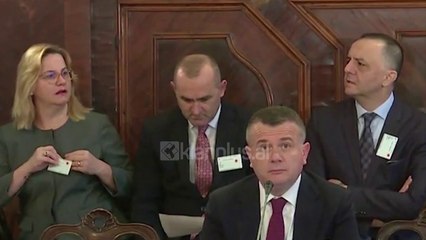 Venecia nuk ndryshon qendrim