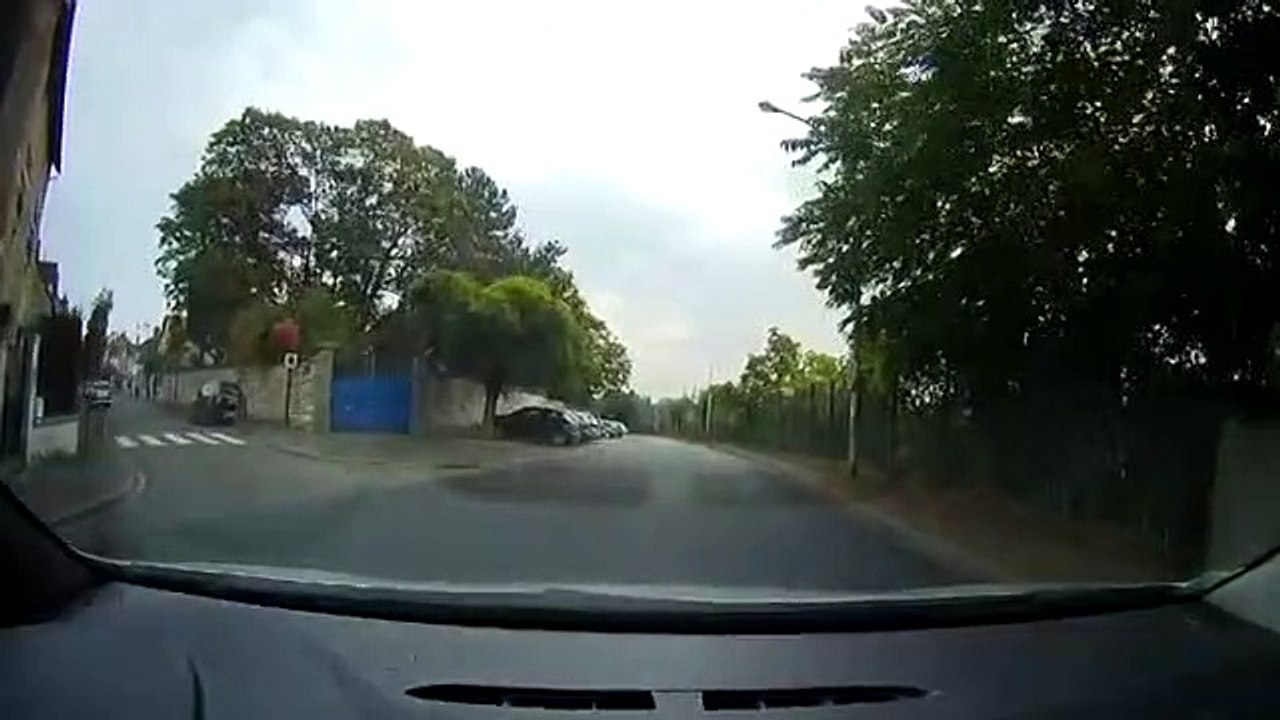 111. feux clignotants -rue sens unique