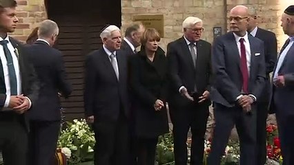Steinmeier besucht Tatort in Halle