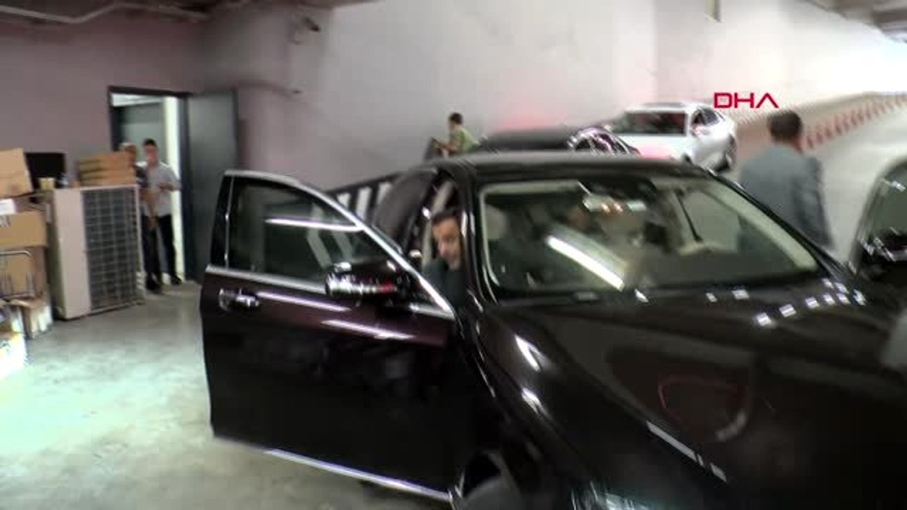 Spor ahmet nur çebi kulüp binasına geldi