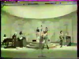 Johnny Hallyday - Morir Domani - Je suis né dans la rue - Whole Lotta Shakin' Goin' On : Performance en direct sur la Rai Italia