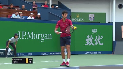 Djokovic outclasses Isner in Shanghai