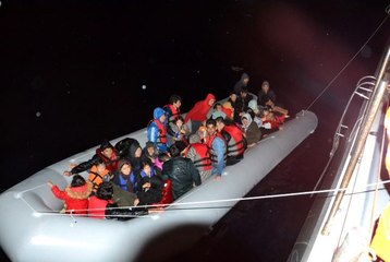 Turist gibi kaçmaya çalıştılar ama başaramadılar