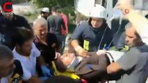 Söke’de turistleri taşıyan midibüs kaza yaptı