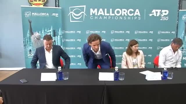 Toni Nadal: Andrés Gimeno es un olvidado del tenis español; fue uno de los pioneros y uno de los referentes