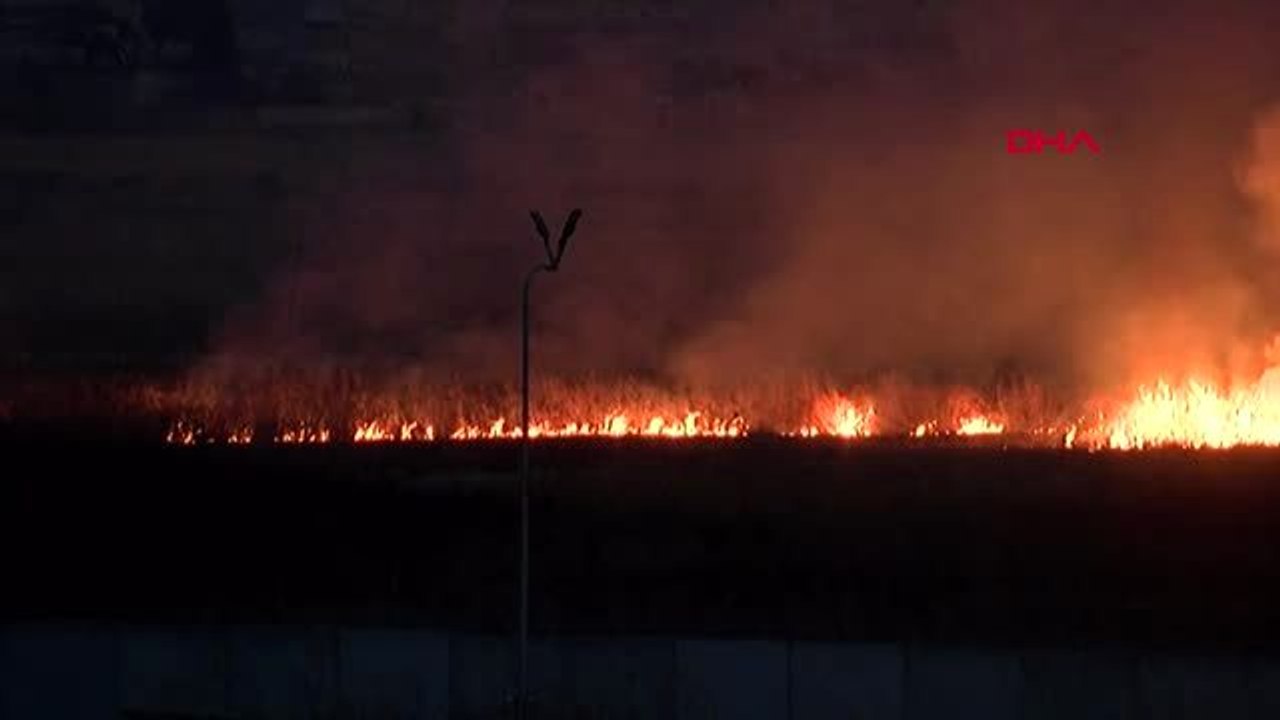 Şanlıurfa tel abyad'daki terör hedefleri ateş altına alındı
