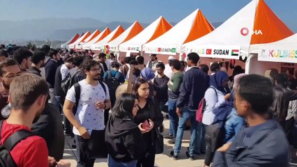 Suriyeli öğrencilerden Mehmetçik için dua