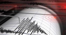 Son Dakika: Marmara'da 3 deprem oldu! İstanbul beşik gibi sallanıyor