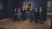 Los reyes de España y Holanda abren la muestra que culmina el año Rembrandt