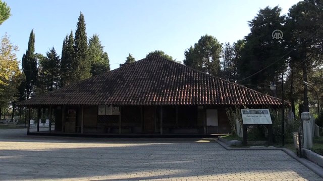 Sekiz asırlık çivisiz camide Mehmetçik için dua ettiler - SAMSUN