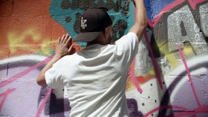 L'Âcre Parfum des immortelles Film Documentaire