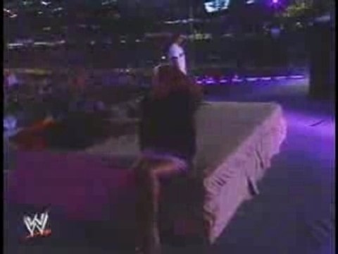 Miller Lite Girls Cat Fight