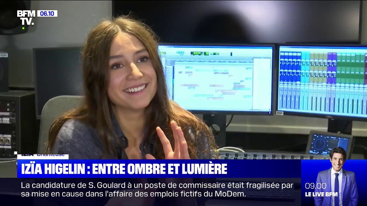 Dans son nouvel album "Citadelle", Izïa Higelin fait référence à son père, décédé en avril 2018